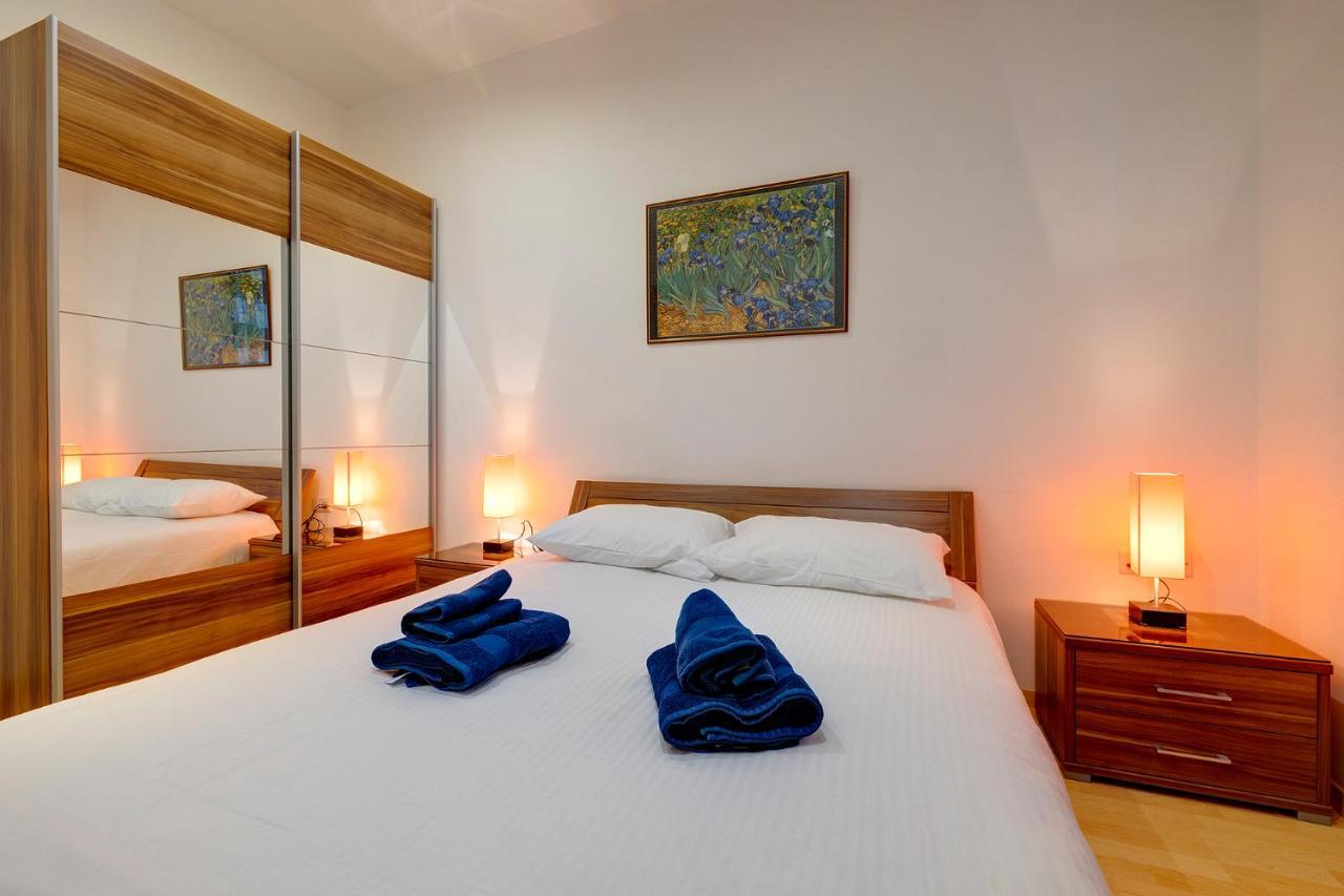 Unbeatable Location Valletta And Harbour Views Apartment Слима Екстериор снимка