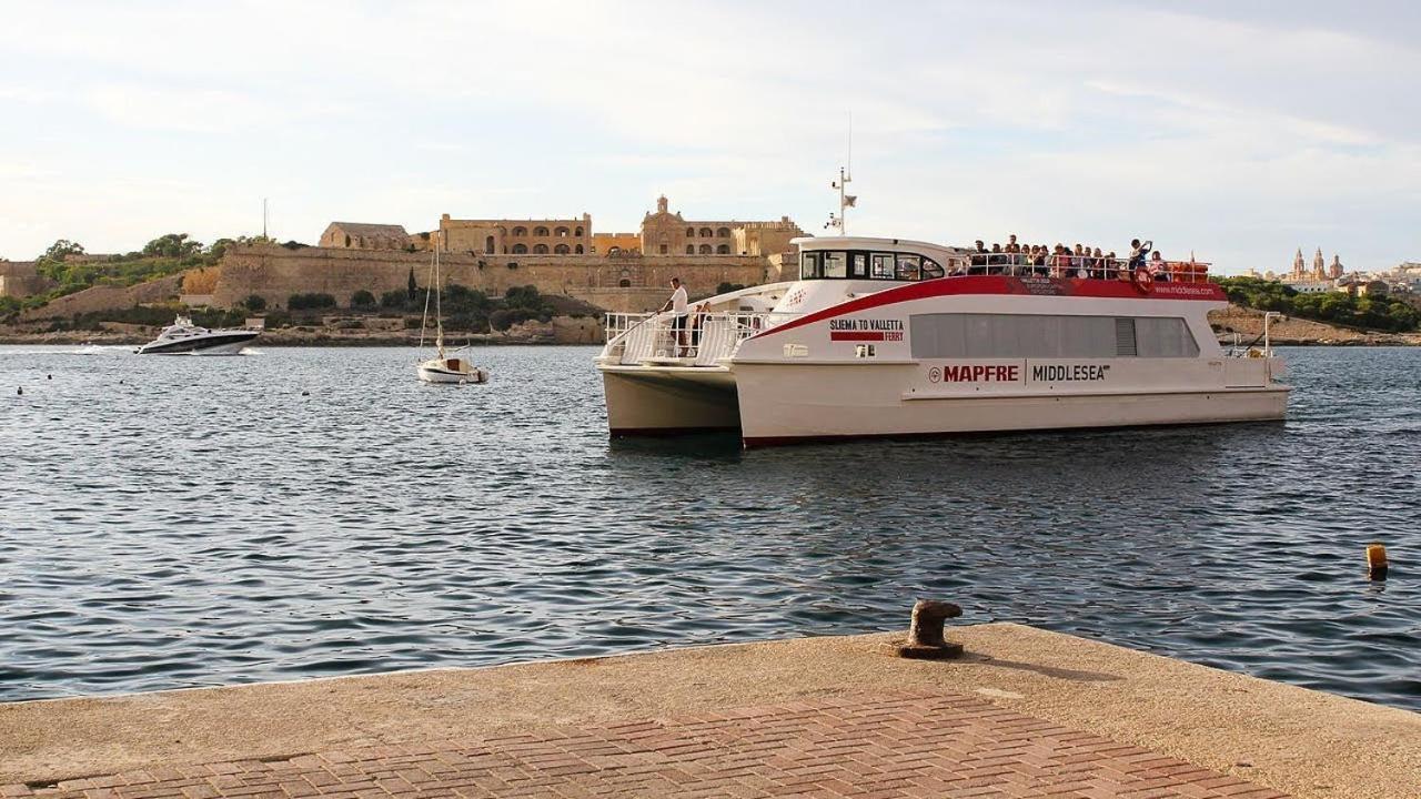 Unbeatable Location Valletta And Harbour Views Apartment Слима Екстериор снимка
