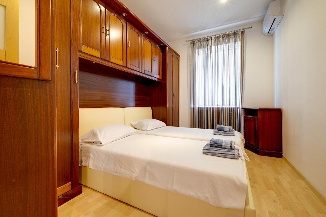 Unbeatable Location Valletta And Harbour Views Apartment Слима Екстериор снимка