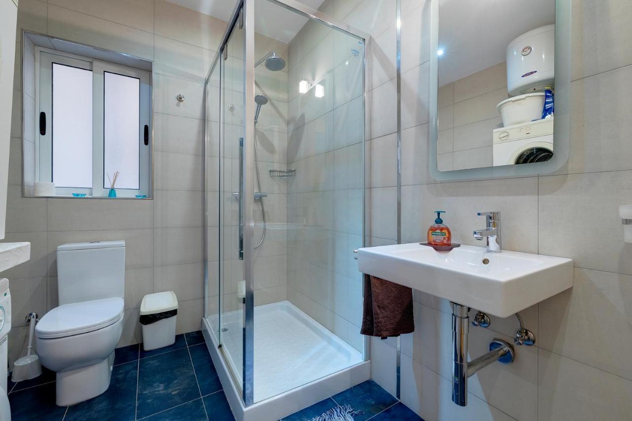 Unbeatable Location Valletta And Harbour Views Apartment Слима Екстериор снимка