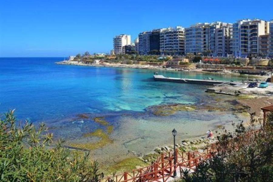 Unbeatable Location Valletta And Harbour Views Apartment Слима Екстериор снимка